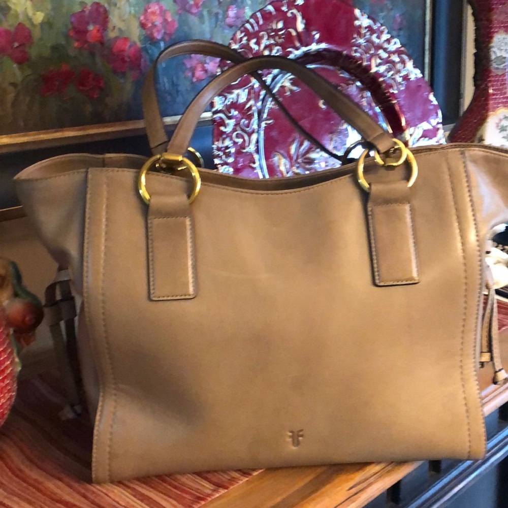 Frye leather taupe ILana tote